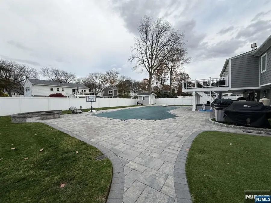 277 Columbia Terrace, Paramus, NJ 07652 - Image #3
