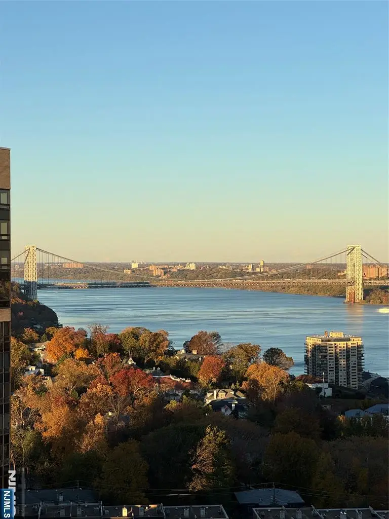 300 Winston Drive 2207, Cliffside Park, NJ 07010 - Image #1