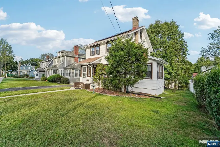 1485 Gaylord Terrace, Teaneck, NJ 07666 - Image #2