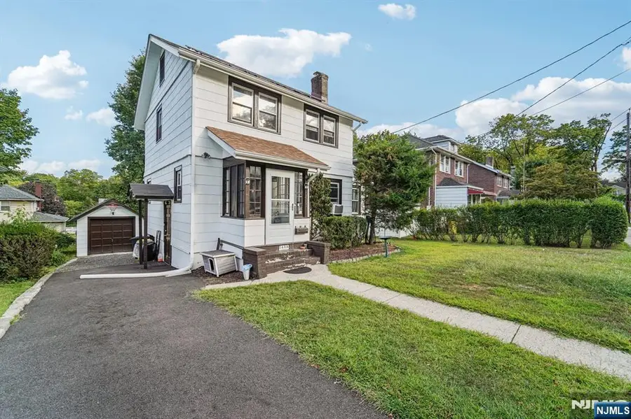1485 Gaylord Terrace, Teaneck, NJ 07666 - Image #3