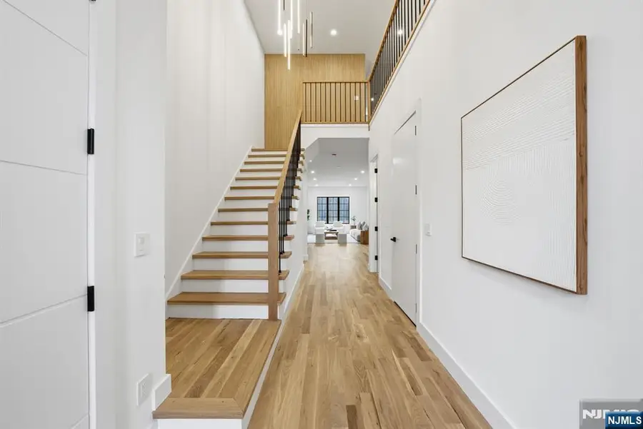 7 Cedar Court, Demarest, NJ 07627 - Image #3