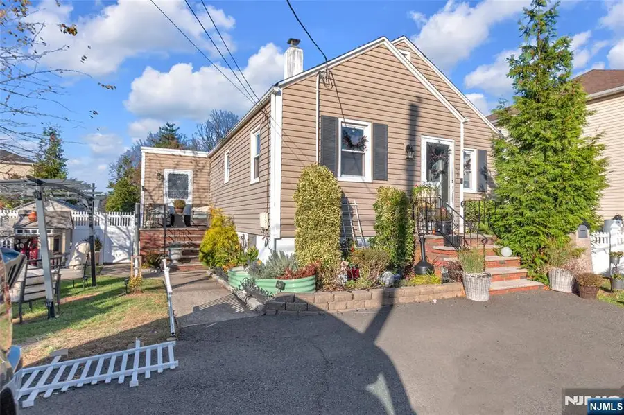 439 Hillside Avenue, Saddle Brook, NJ 07663 - Image #2