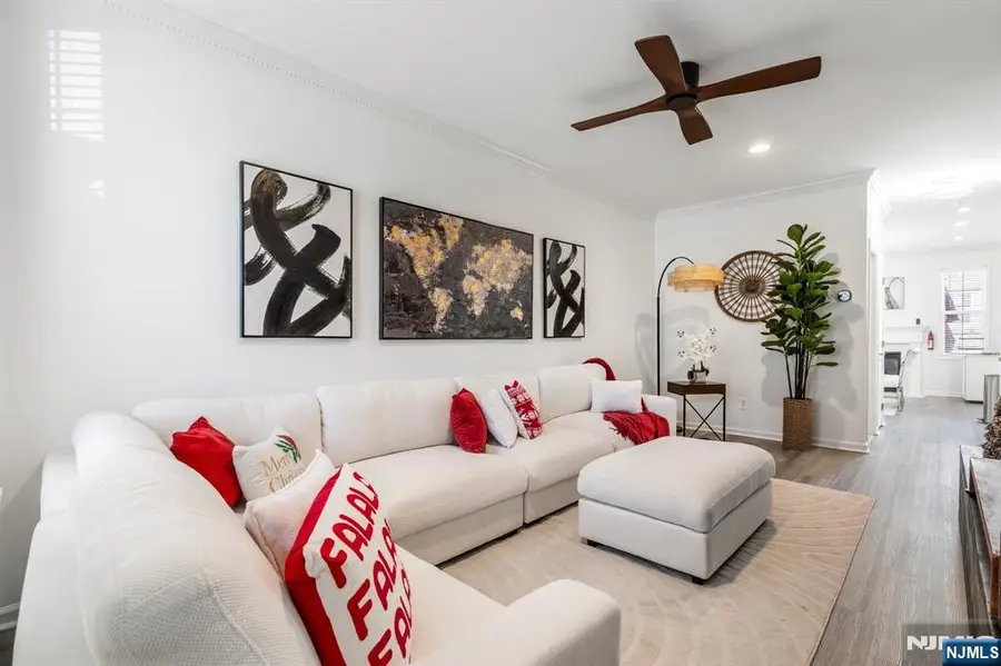 127 Stratford Drive 1028, Nutley, NJ 07110 - Image #2