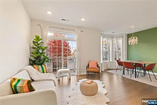 43 Wesmont Drive 1712, Wood Ridge, NJ 07075