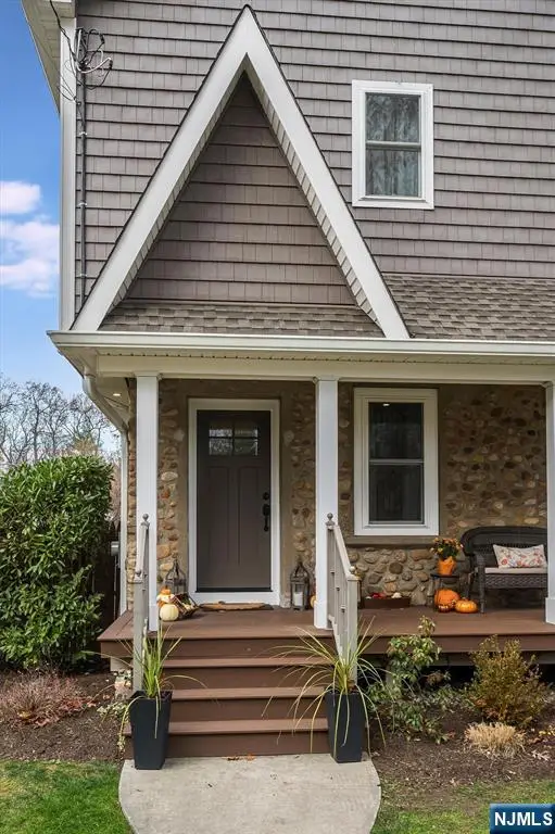 91 Keyes Road, Livingston, NJ 07039 - Image #3