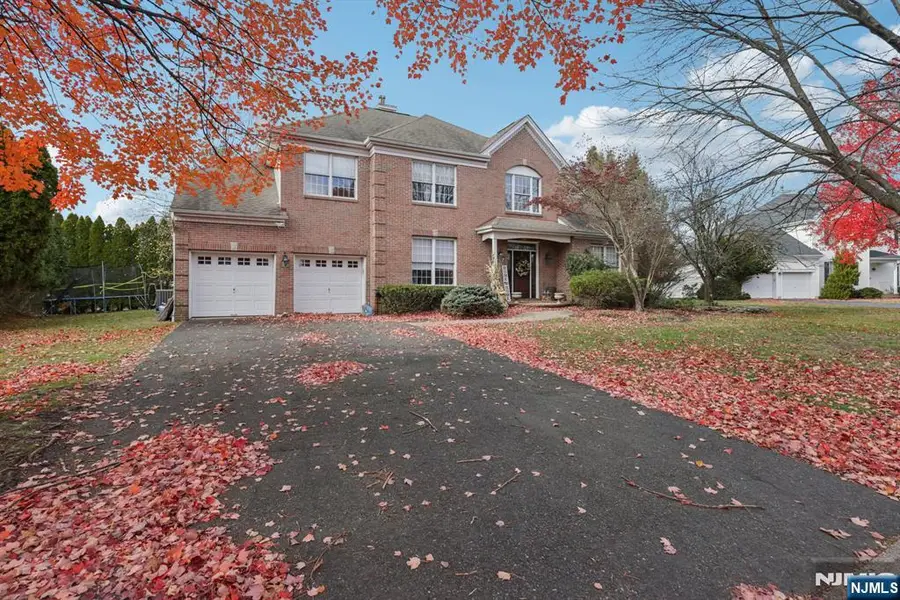 6 Sherry Court, Wayne, NJ 07470 - Image #2