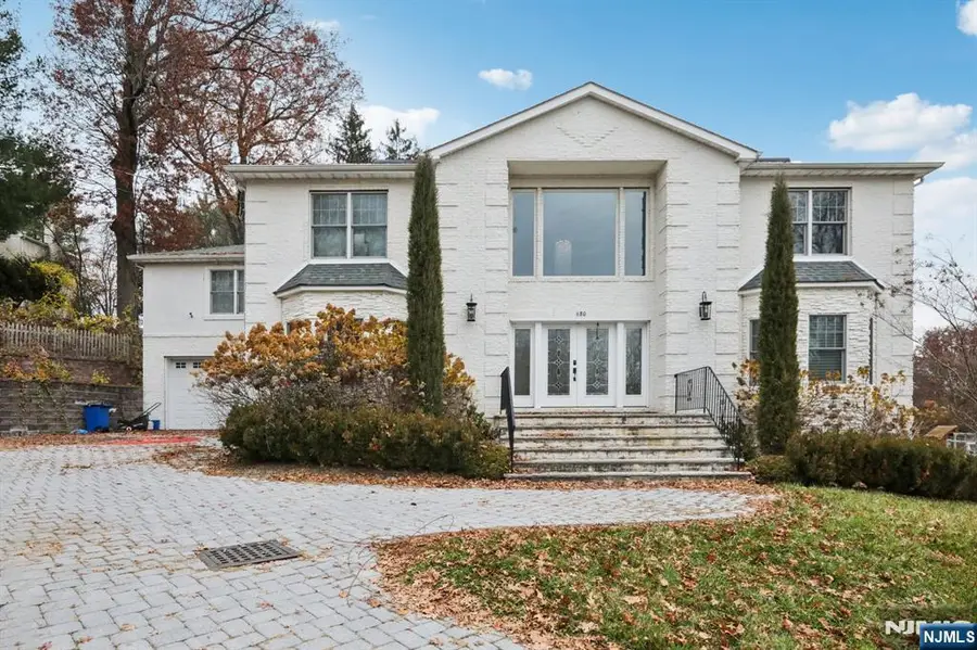 680 Soldier Hill Road, Oradell, NJ 07649 - Image #2