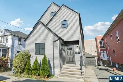 7 Laird Place, Cliffside Park, NJ 07010 - #1