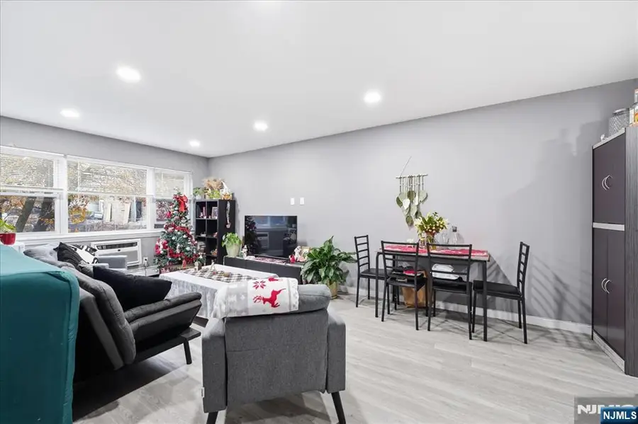 120 32nd Street 2N, Union City, NJ 07087 - Image #3