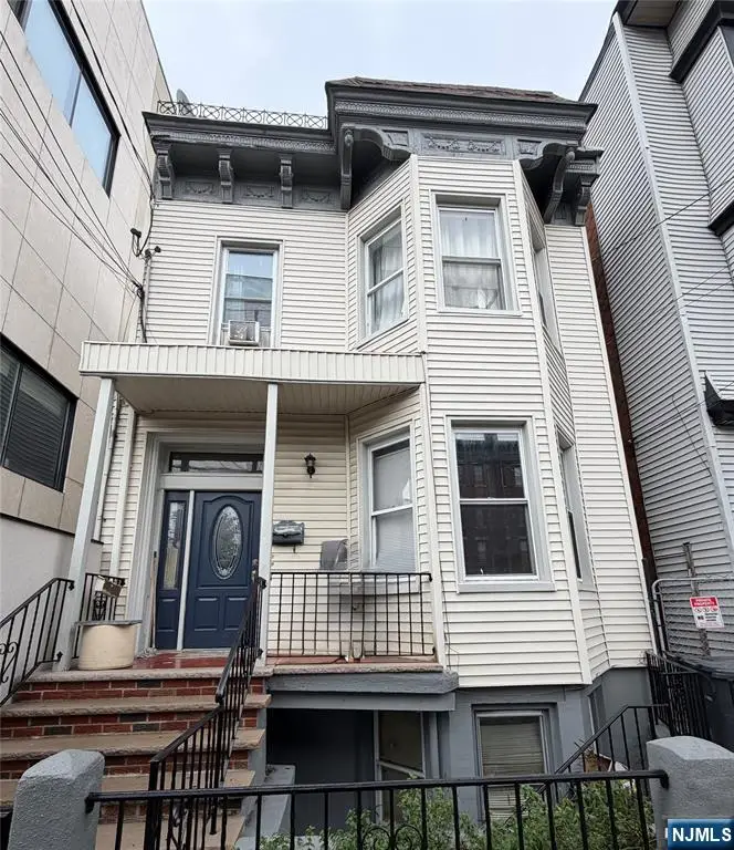 2808 Palisade Avenue, Weehawken, NJ 07086 - #1
