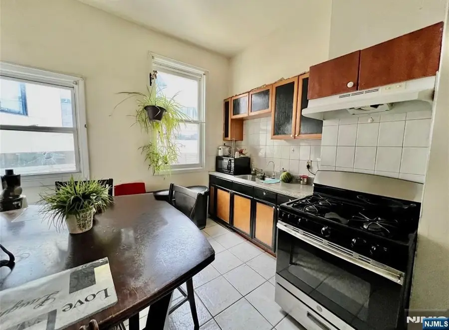 2808 Palisade Avenue, Weehawken, NJ 07086 - #3