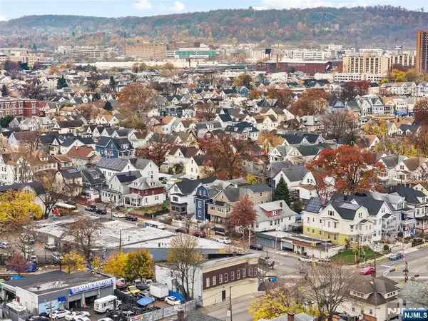 160 17th Avenue, Paterson, NJ 07504