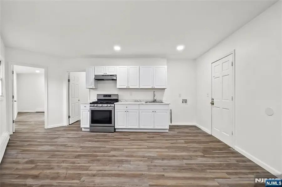 160 17th Avenue, Paterson, NJ 07504 - Image #3