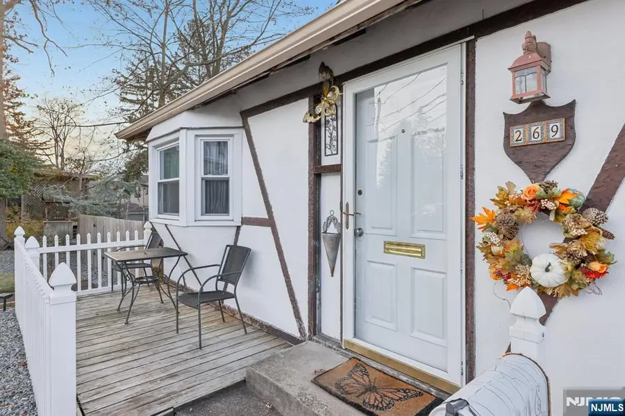 269 Paterson Avenue, Midland Park, NJ 07432 - #2