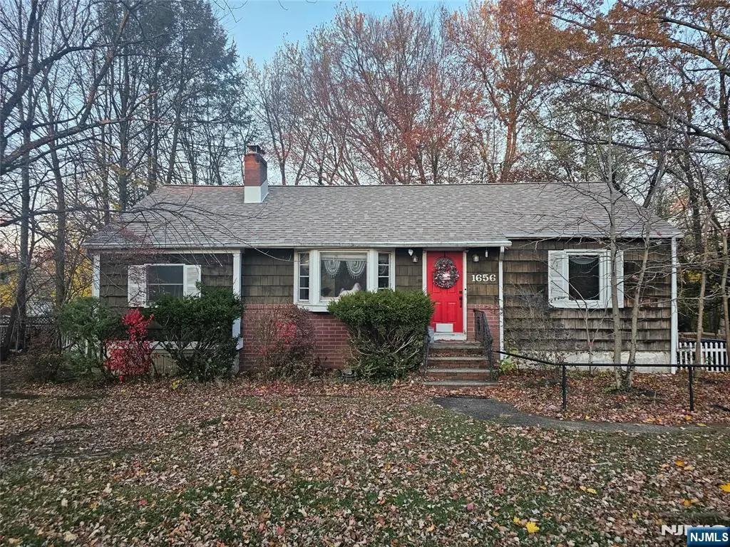 1656 Hamburg Turnpike, Wayne, NJ 07470 - Image #1
