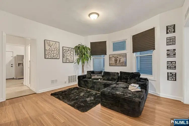 110 17th Street, East Orange, NJ 07017 - Image #3