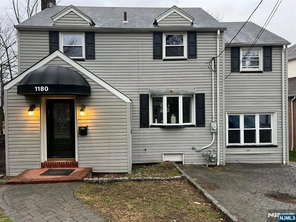 1180 Cumbermeade Road, Fort Lee, NJ 07024 - Image #1