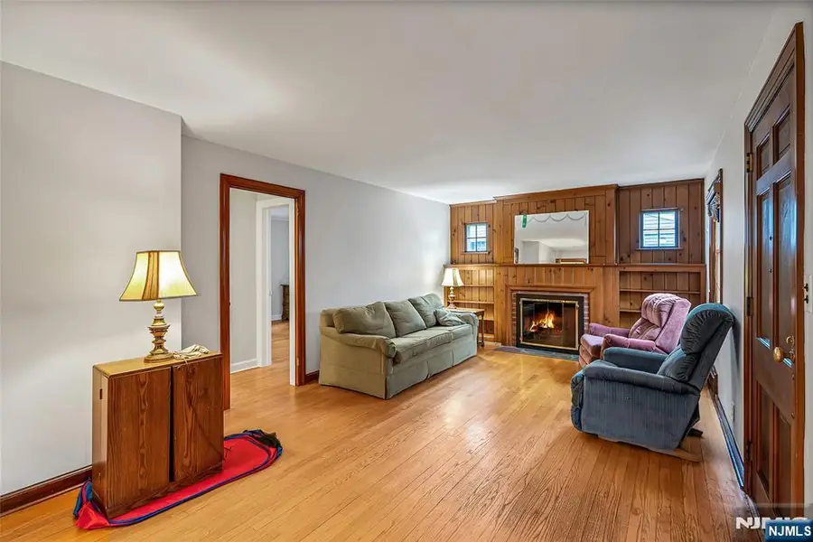 14 Porter Avenue, Tenafly, NJ 07670 - Image #3