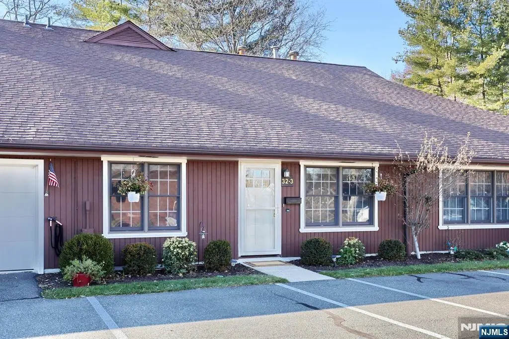 32-3 Tamaron Drive, Waldwick, NJ 07463 - Image #1