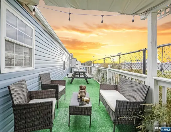 191 W 24th, Bayonne, NJ 07002