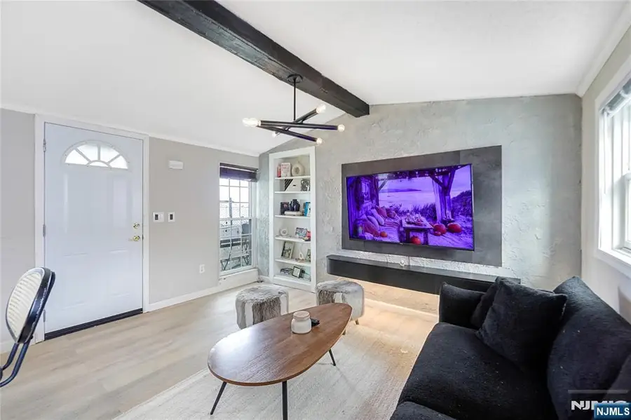 191 W 24th, Bayonne, NJ 07002 - Image #3