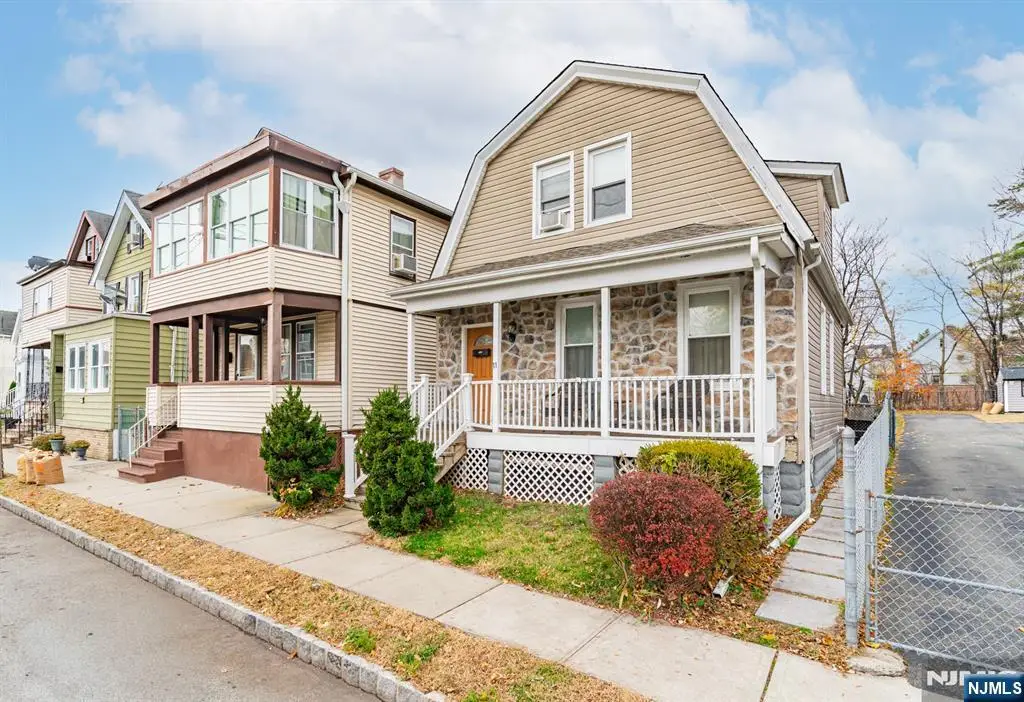 11 Meade Street, West Orange, NJ 07052 - Image #1