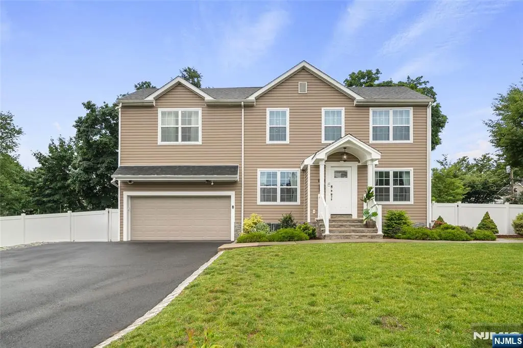 322 E Midland Avenue, Paramus, NJ 07652 - Image #1