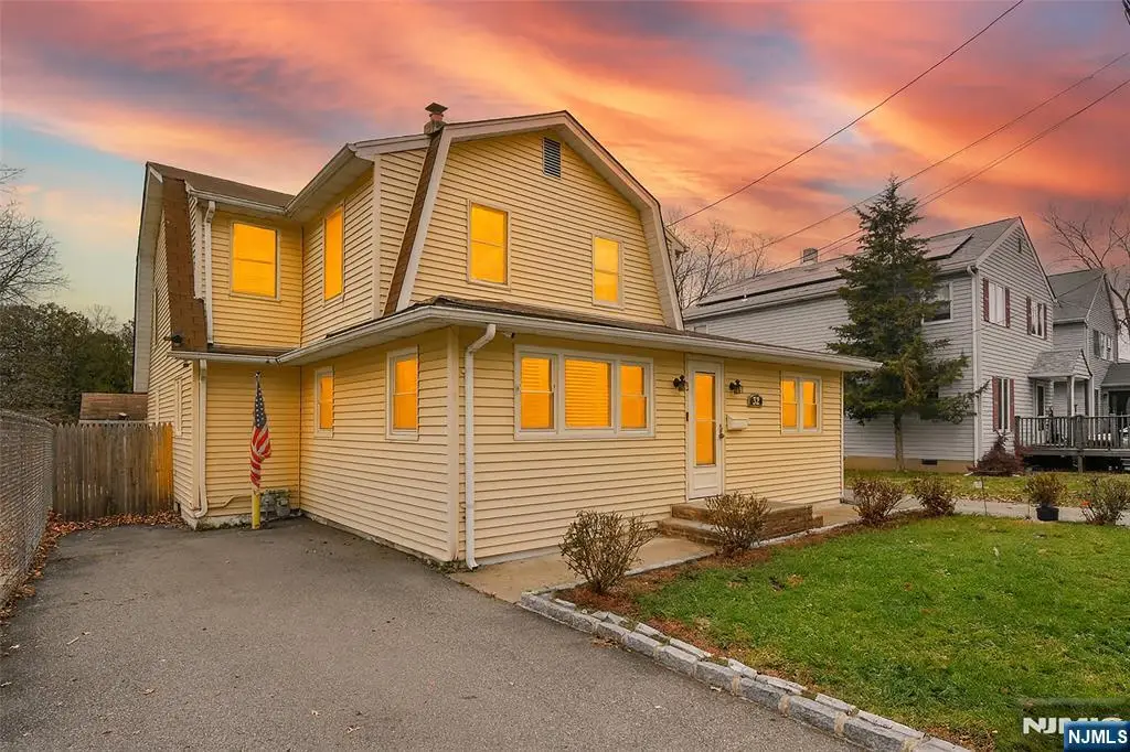 32 Grove Street, Wanaque, NJ 07465 - #1