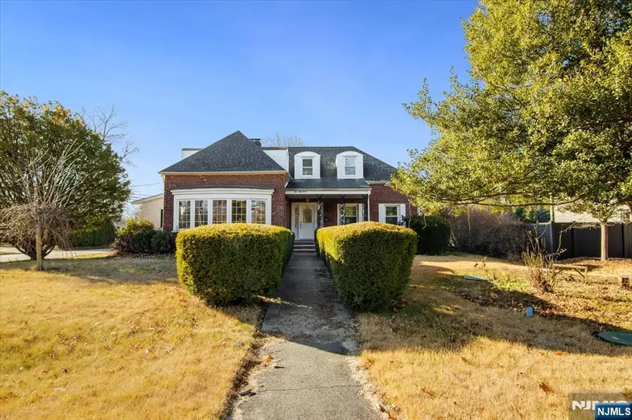 337 Boulevard, Pompton Plains, NJ 07444 - #2