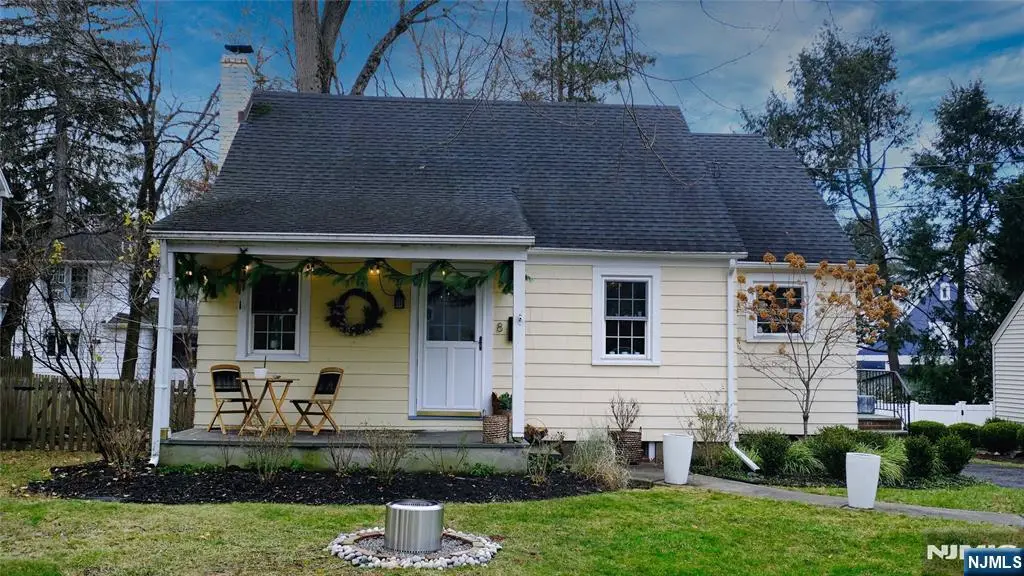 8 Downing Place, Harrington Park, NJ 07640 - Image #1