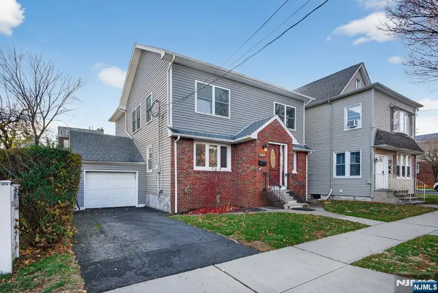 301 South Parkway, Clifton, NJ 07014 - Image #2