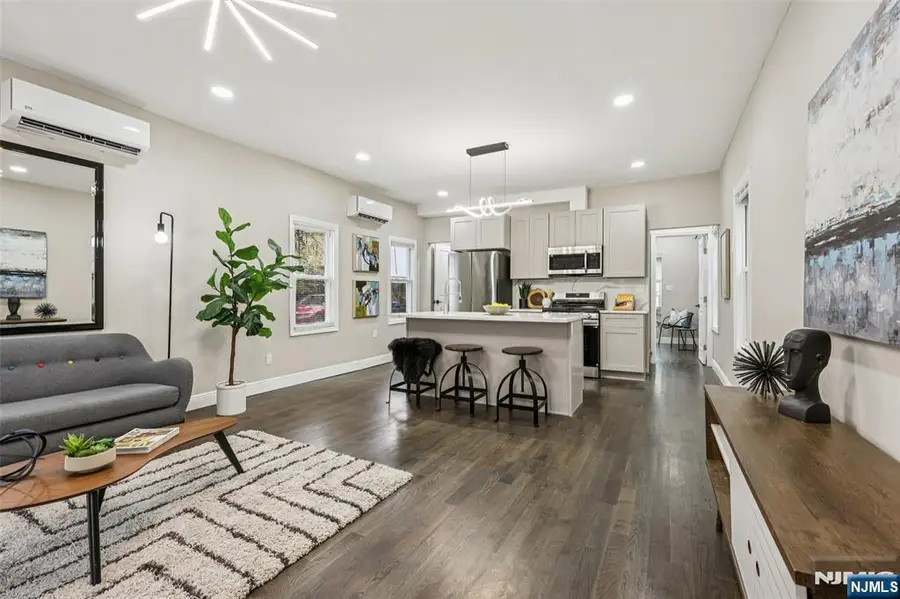 299 Claremont Avenue, Jersey City, NJ 07305 - #3