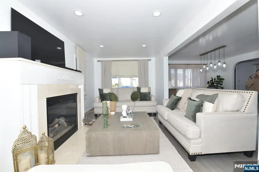 44 Harding Avenue, Totowa, NJ 07512 - Image #3