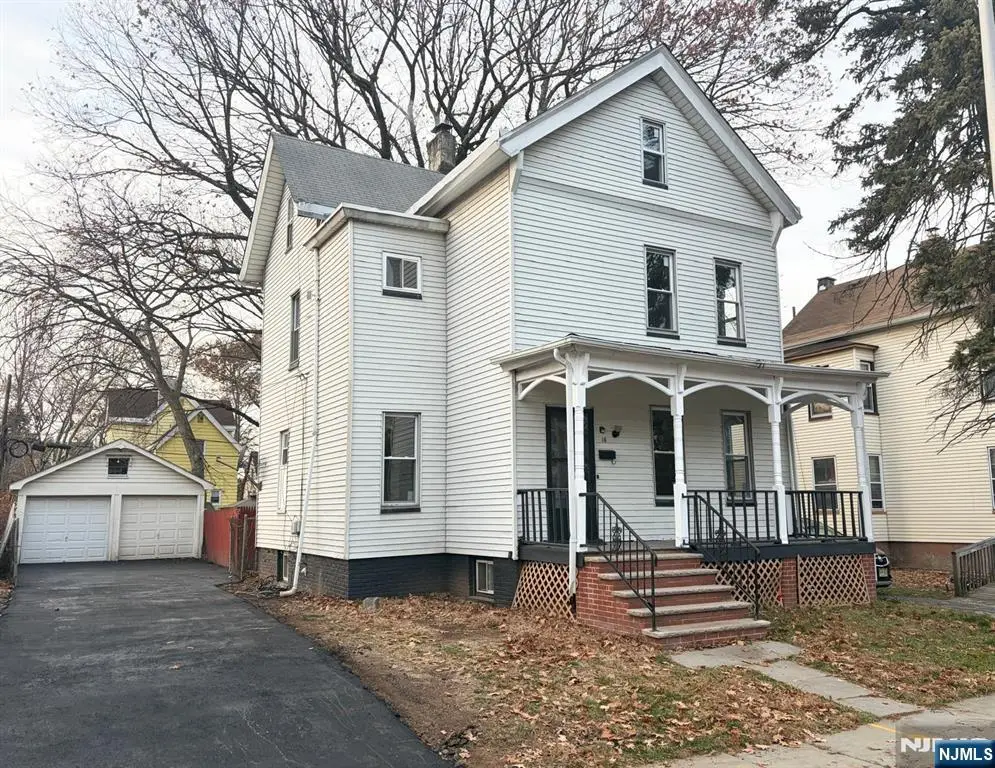 19 Linwood Place, East Orange, NJ 07017 - Image #1