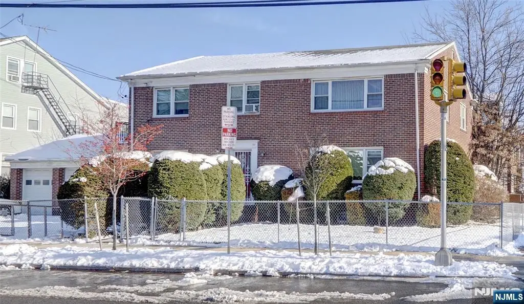 103-107 Mt Vernon Place, Newark, NJ 07106 - Image #1