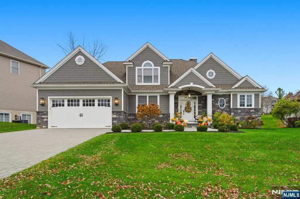 14 Country Lane, Hardyston, NJ 07419 - #1