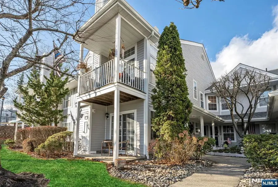 1155 Garrison Court, Mahwah, NJ 07430 - Image #2