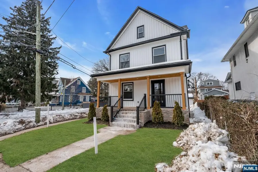 12 Enfield Avenue, Montclair, NJ 07042 - #3