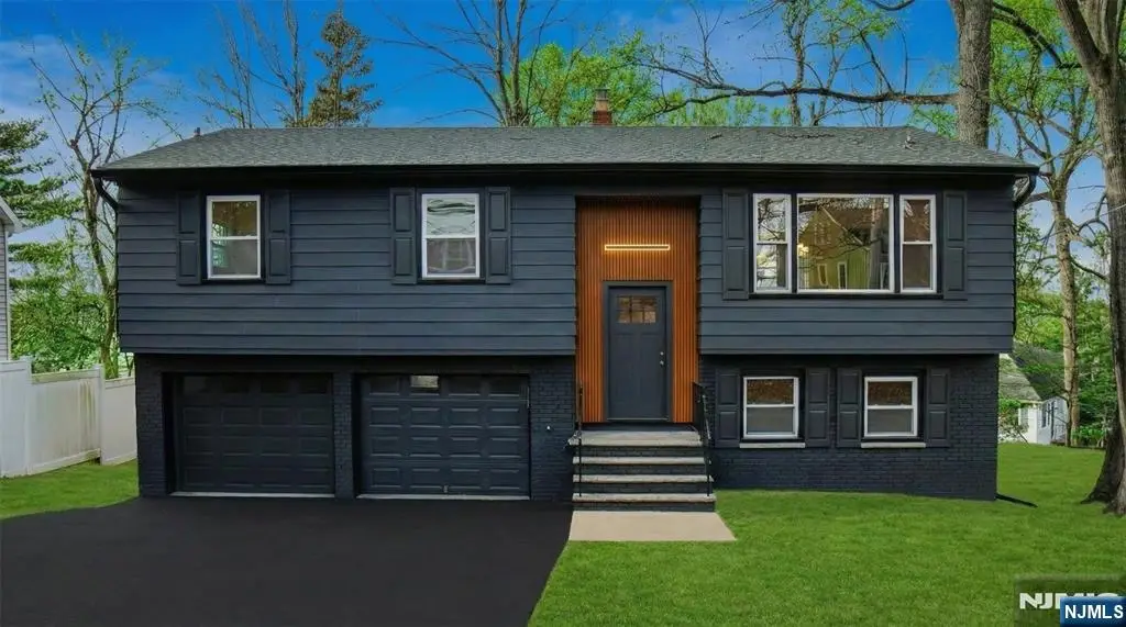 45 Blackburne Terrace, West Orange, NJ 07052 - #1