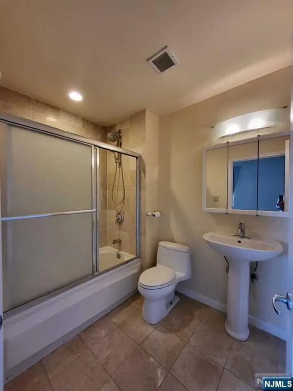 399 11th Street 301, Palisades Park, NJ 07650 - Image #2