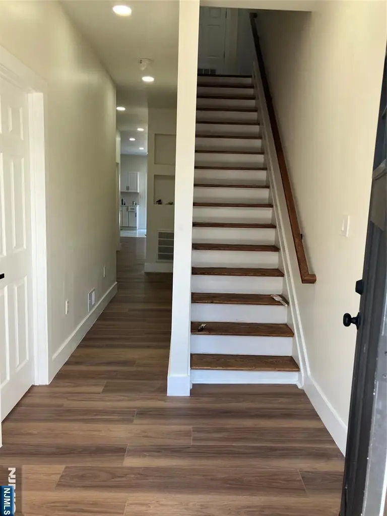 445 17th Street, Newark, NJ 07103 - Image #1