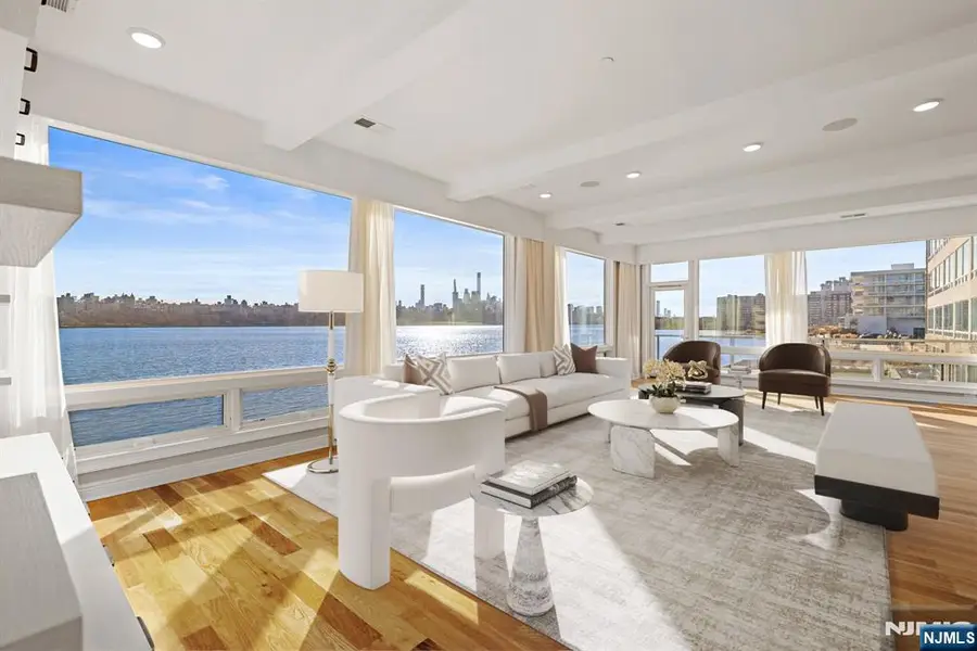 9 Somerset Lane 222, Edgewater, NJ 07020 - #2