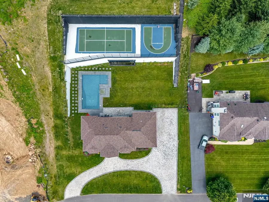 125 Hamilton Trail, Totowa, NJ 07512 - #2