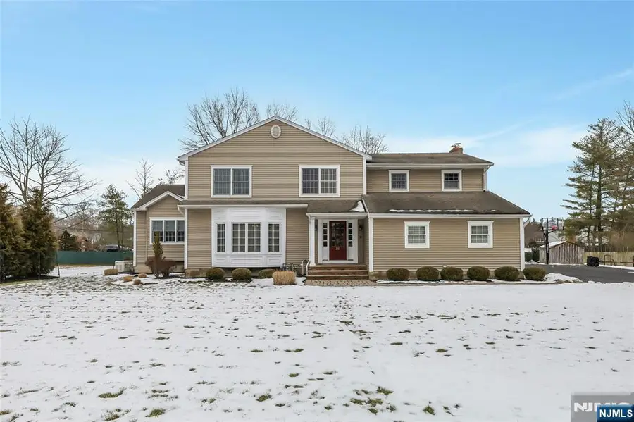 16 Herron, Harrington Park, NJ 07640 - Image #2