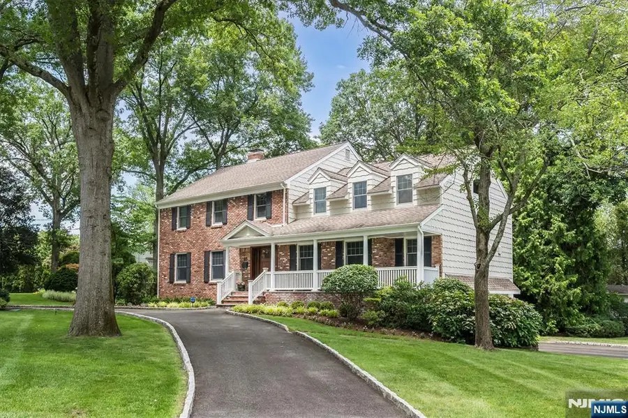 65 Plymouth Road, Glen Rock, NJ 07452 - Image #2