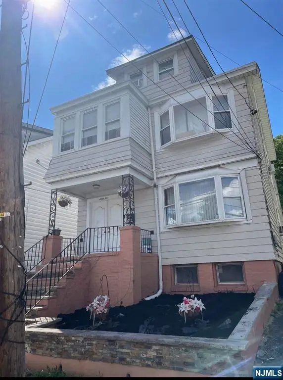 65 38th Street, Irvington, NJ 07111 - Image #1