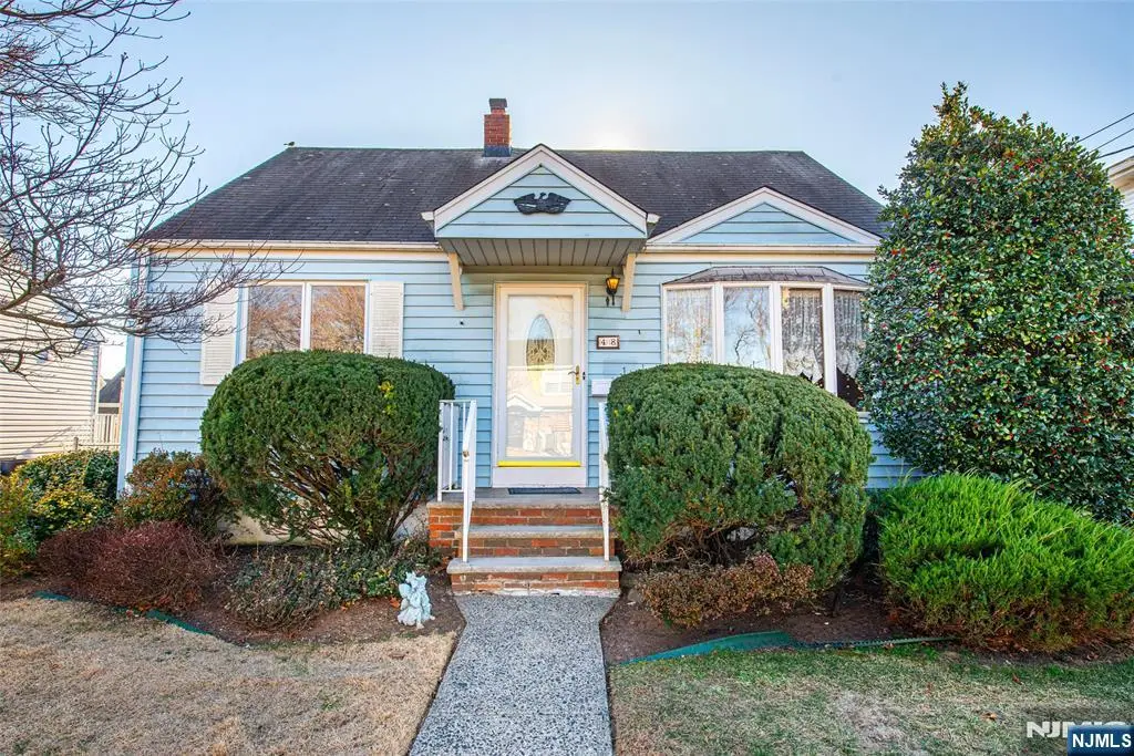 48 Center Court, Garfield, NJ 07026 - #1