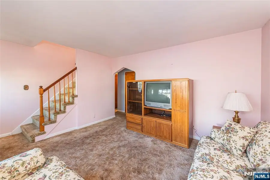 48 Center Court, Garfield, NJ 07026 - #3