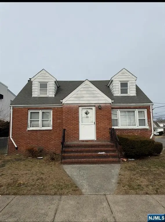 209 Michigan Avenue, Paterson, NJ 07503 - Image #1