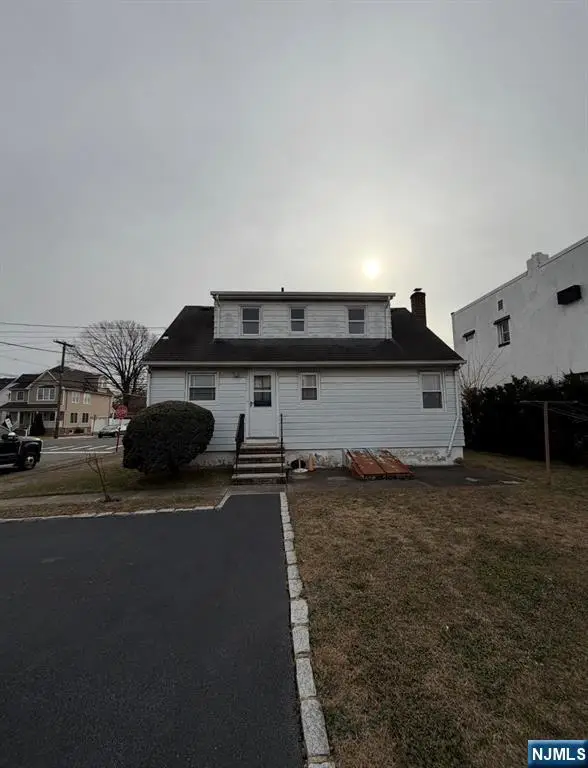 209 Michigan Avenue, Paterson, NJ 07503 - Image #3